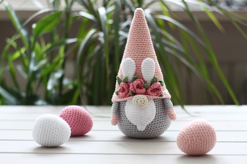 Easter gnome with three eggs, Easter gnomes, easter eggs, Easter decor - ตุ๊กตา - ผ้าฝ้าย/ผ้าลินิน 
