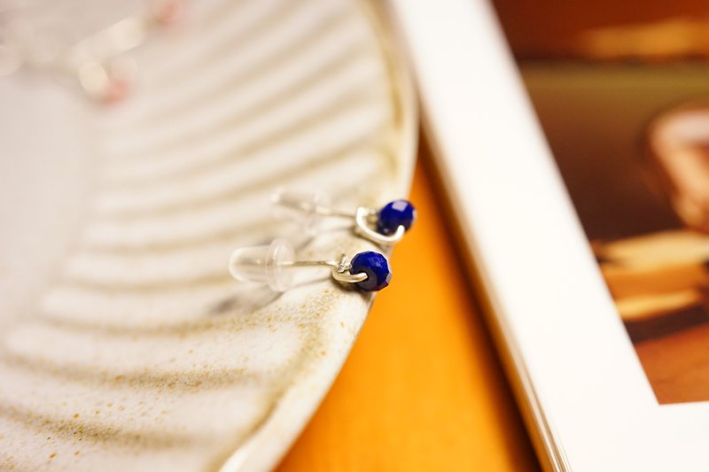 【青金石耳環】 s925純銀耳針式耳環 - 耳環/耳夾 - 石頭 藍色