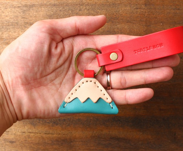 富士山キーホルダー 富士レザー 富士山【無料カスタムレタリング1～7