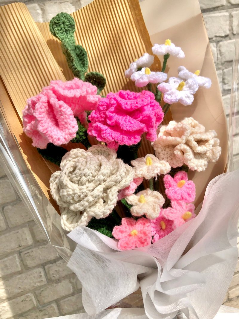Crochet Pink Flower  Tulip Rose Daisy Bouquet - 花藝/盆栽/植栽 - 其他材質 粉紅色
