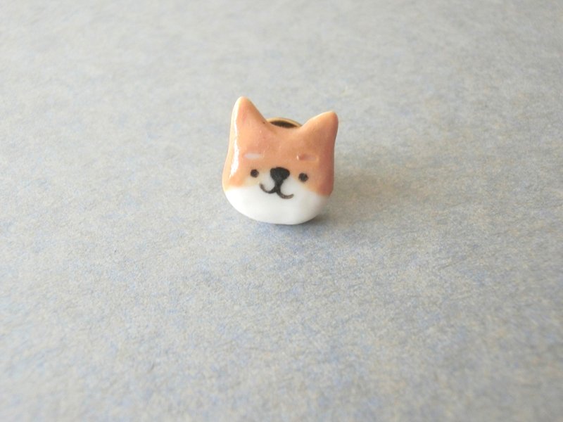 Shiba Inu Dog Ceramic Pin - เข็มกลัด - เครื่องลายคราม หลากหลายสี