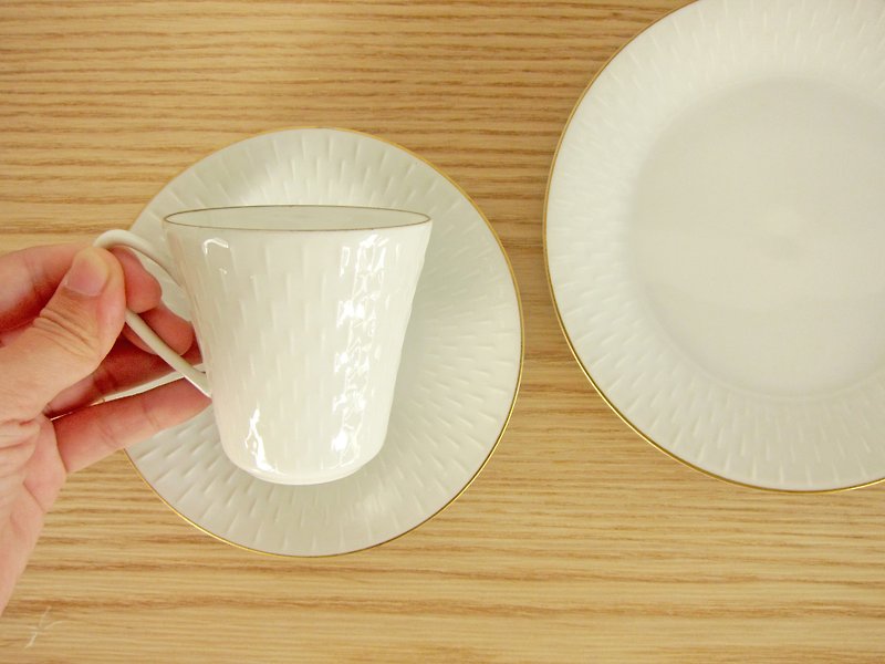 Nordic grocery ‧ Norway Snowtop porcelain plate three groups - แก้วมัค/แก้วกาแฟ - เครื่องลายคราม ขาว