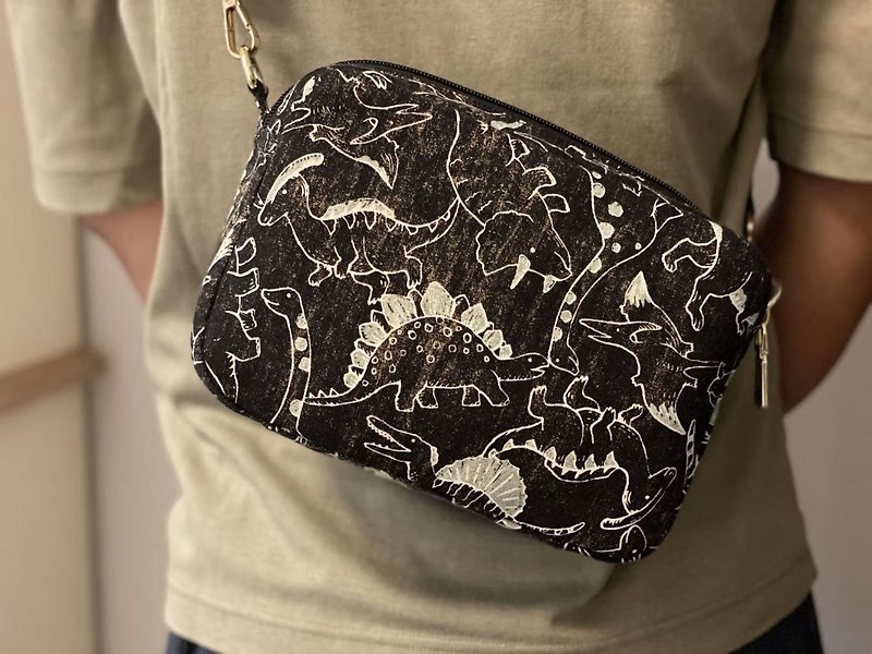 Dinosaur Paradise Camera Bag Messenger Backpack Casual - Messenger Bags & Sling Bags - Cotton & Hemp Black