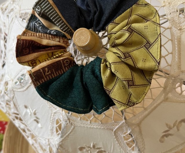 最高 ハンドメイド すみ No.103 シュシュ ファッション雑貨