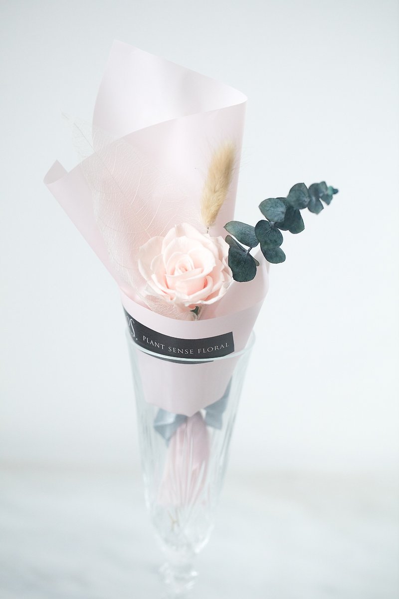 yabo exclusive stores - starry sky bouquet plus three champagne + white immortal rose - ตกแต่งต้นไม้ - พืช/ดอกไม้ 