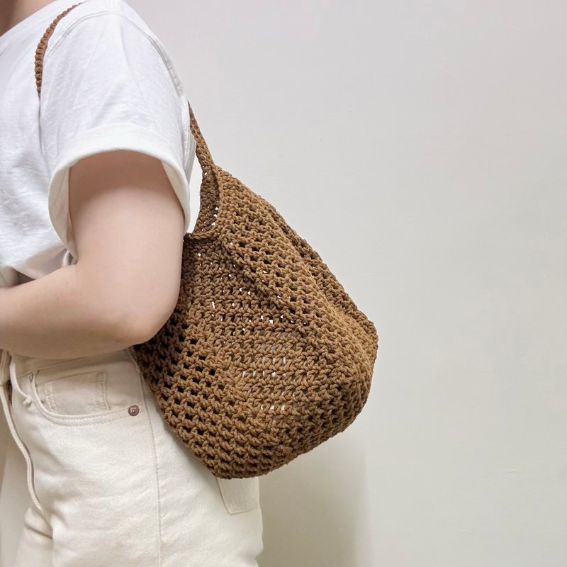 Mesh woven bag - Handbags & Totes - Other Materials Brown