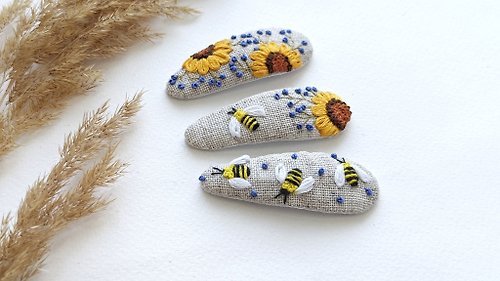 LittlePrincessDiana 刺繡山套、向日葵髮夾、蜜蜂童套、黃色花朵套