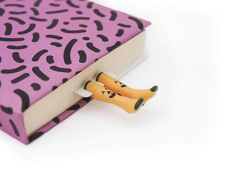 Pumpkin socks bookmark - 書籤 - 塑膠 多色