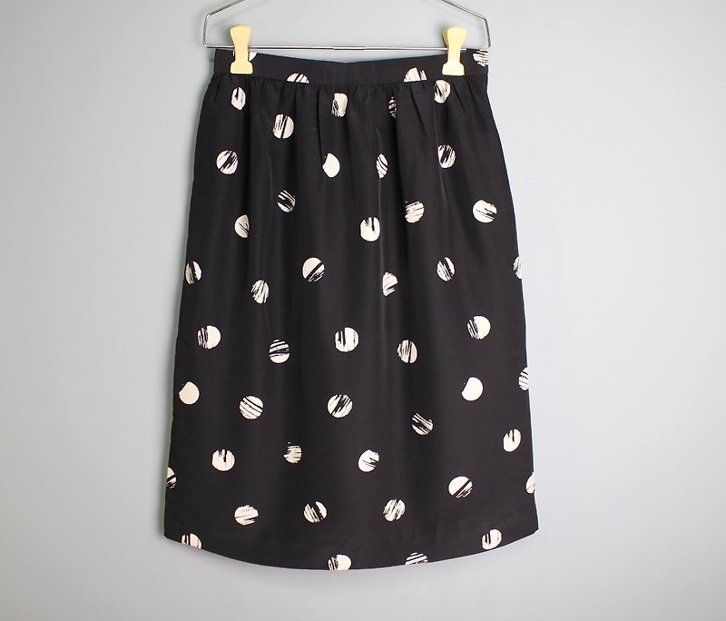FOAK vintage black full moon little dress - กระโปรง - วัสดุอื่นๆ 