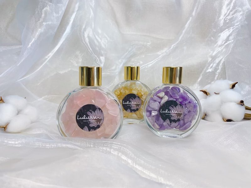 【LN-0001】LuluNa crystal Stone Nanai bottle crystal bottle to avoid evil wisdom love - ของวางตกแต่ง - คริสตัล สีใส