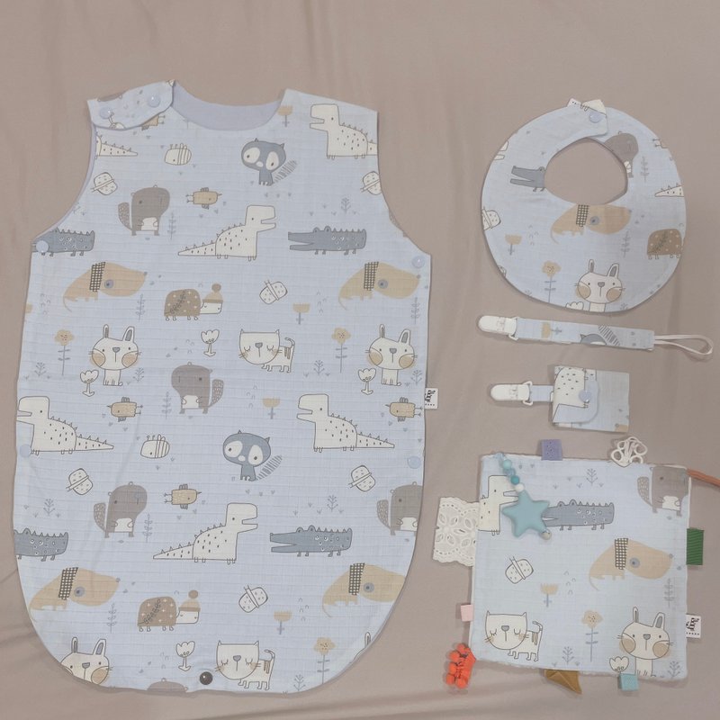 Newborn Set of 5 - Alligator Baby - Baby Gift Sets - Cotton & Hemp Blue