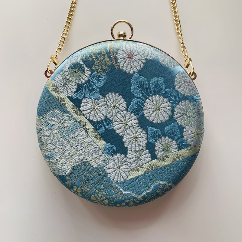 天藍織錦緞和式雛菊小圓包 - 可手拿/ 斜揹兩用 - 手拿包 - 棉．麻 