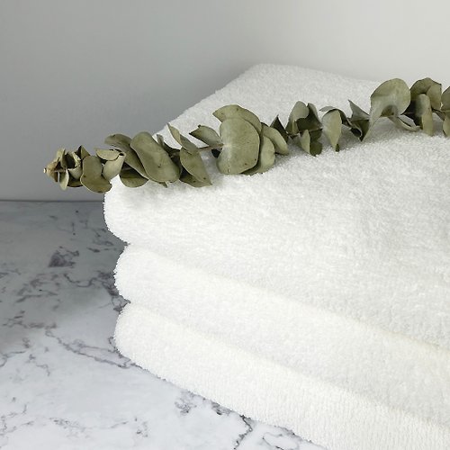 沐羽毛巾 吸濕快乾 台灣設計製造 MIT 大浴巾-白色(共3款)