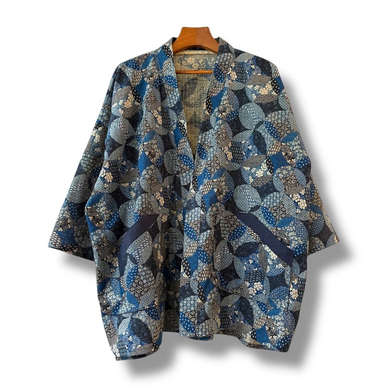 Kimono Style Outer With Three Quarter Sleeves - 男夾克/外套 - 棉．麻 藍色
