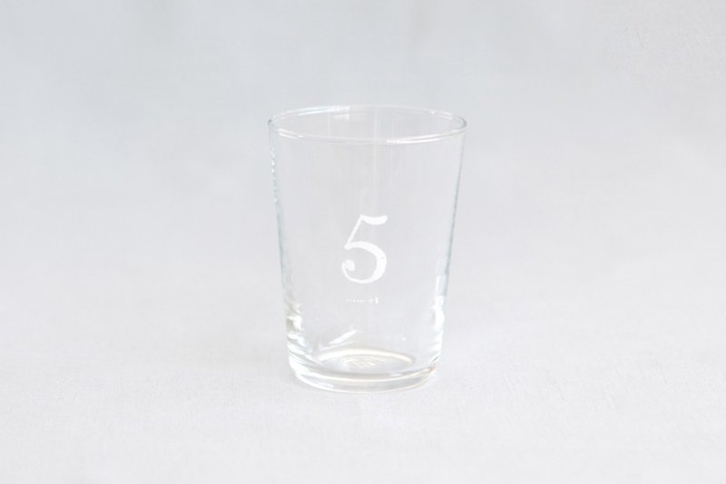 【+t企劃】數字杯-白 5 - 玻璃杯 - 玻璃 透明