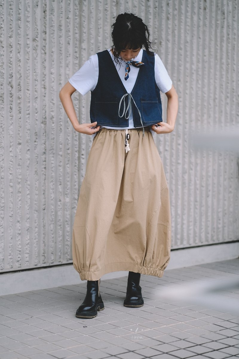 Rice cake Japanese three-dimensional cocoon skirt-2 colors- Khaki skirt - กระโปรง - ผ้าฝ้าย/ผ้าลินิน สีกากี
