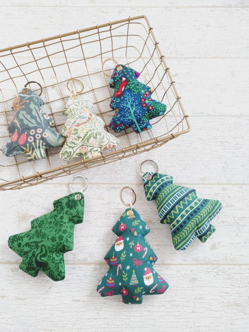 現貨!【IFV/草本香氣吊飾/鑰匙圈】小樹款 馬鞭草 日本布 美國布 - 香氛/精油/擴香 - 棉．麻 綠色