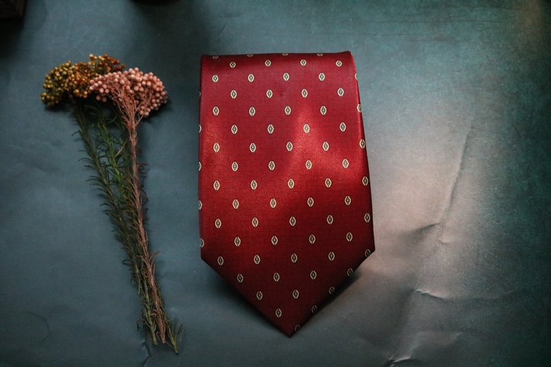 真絲圓點婚禮新郎領帶桑蠶絲質感necktie - 領帶/領帶夾 - 絲．絹 紅色