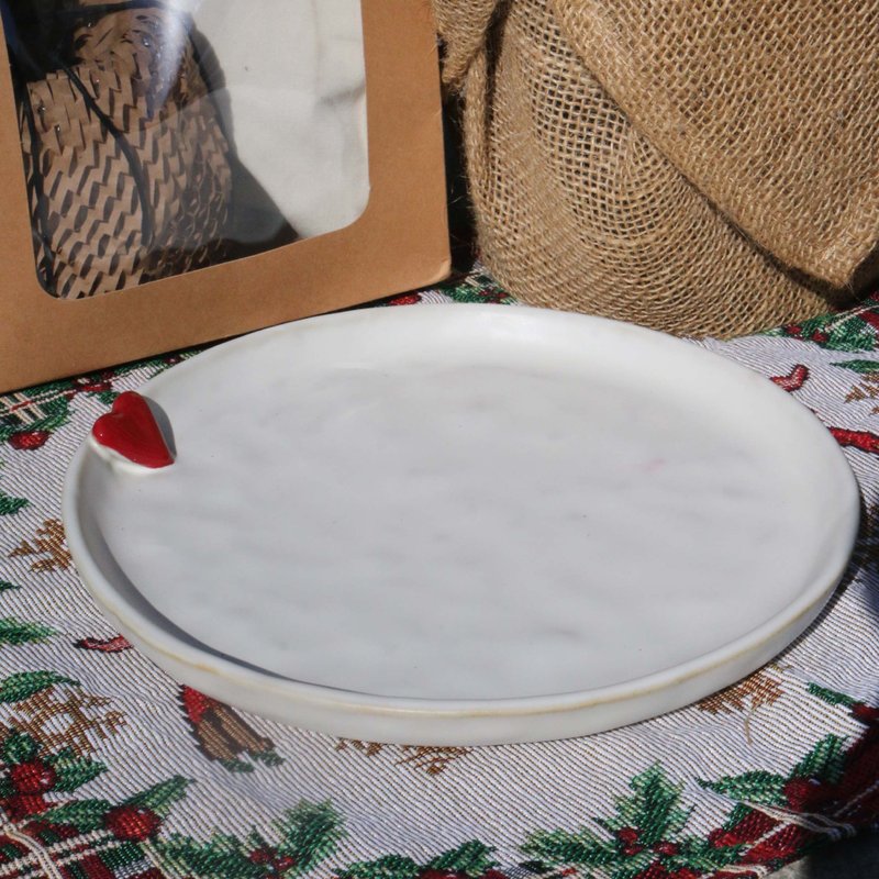 【Ceramic Plate】Cherished Collection - Careful intention plate 23 cm - Heart Dessert Plate - Mugs - Porcelain 