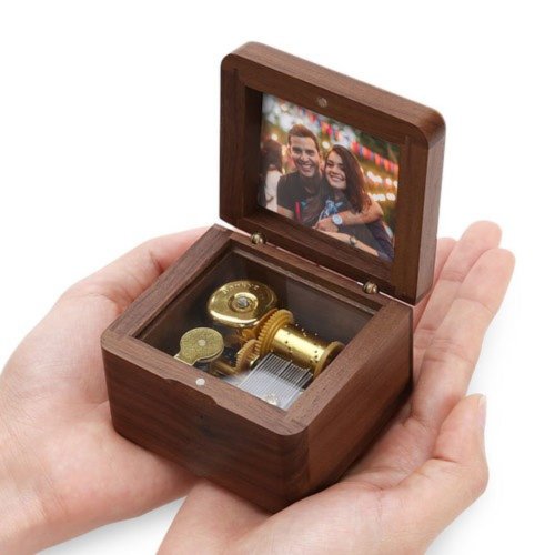 KUSDOM 輕鬆客製 生活百貨 【客製化禮物】木質音樂盒(小)│情人節/生日禮物/婚禮禮品