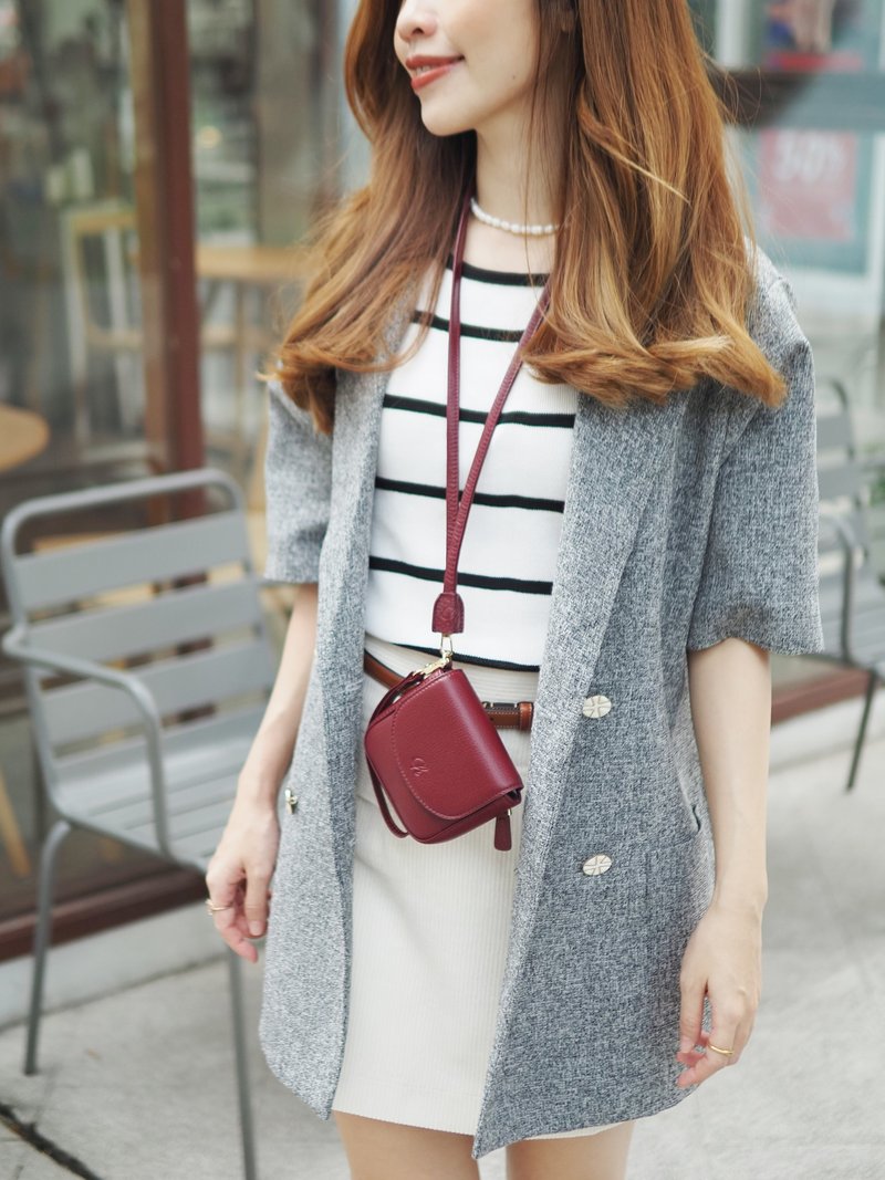 Muffin (Wine red) : Mini wallet, Neck bag, Dark red, Tiny pocket, Cow leather - 皮夾/長短夾/錢包 - 真皮 紅色