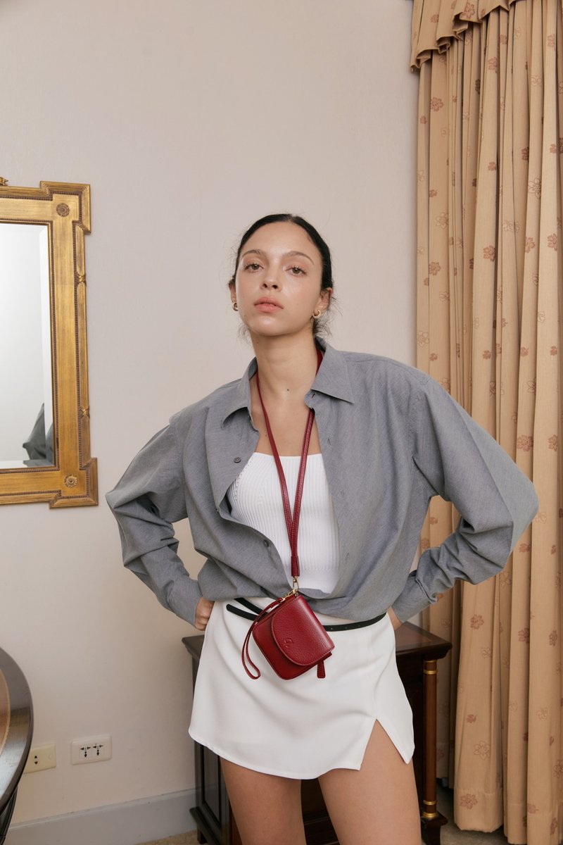 Muffin (Wine red) : Mini wallet, Neck bag, Dark red, Tiny pocket, Cow leather - 錢包/皮夾/長短夾 - 真皮 紅色