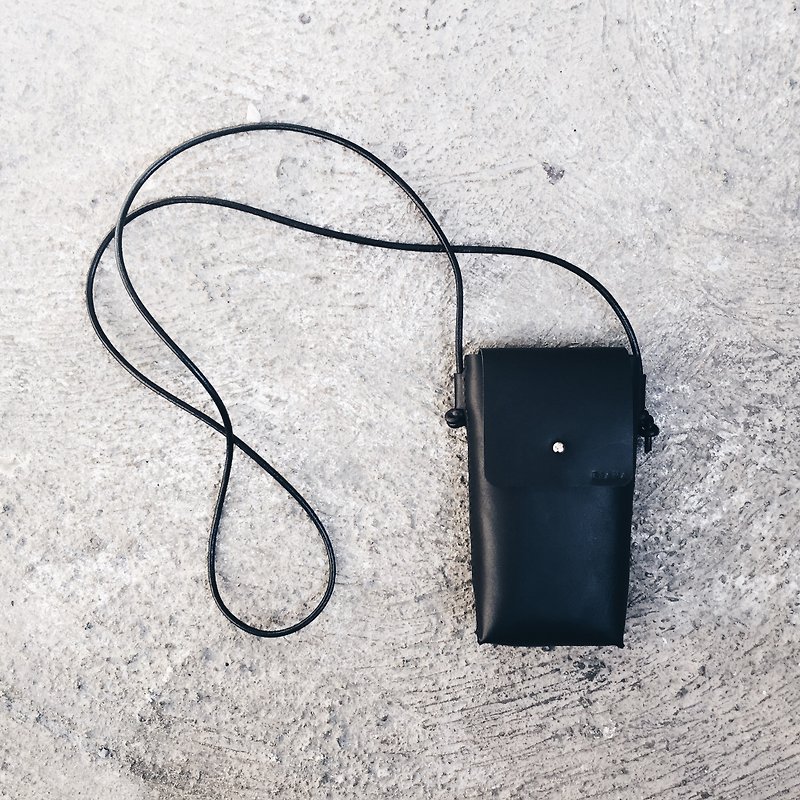 [NINOX] handmade leather mini carry bag - กระเป๋าแมสเซนเจอร์ - หนังแท้ สีดำ