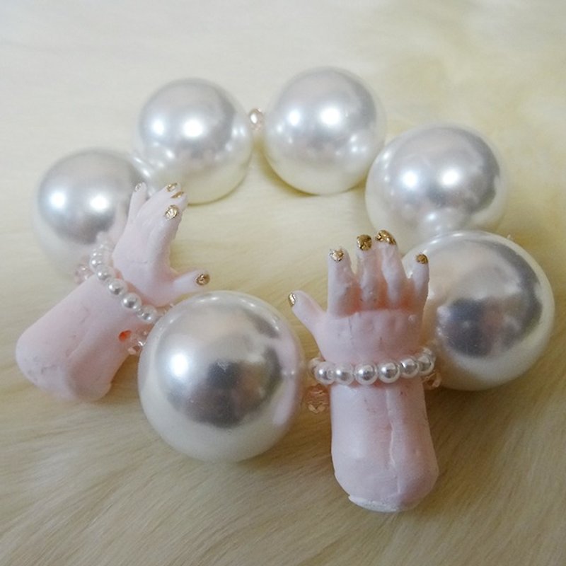 Vintage small doll hand bracelet Harajuku kawaii Girly Vintage antique - Bracelets - Plastic White
