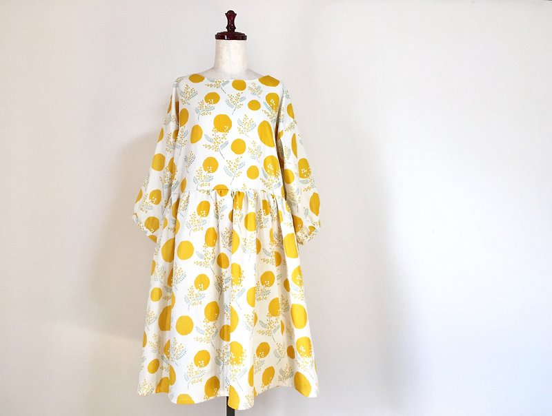 Mimosa pattern gather one piece double gauze white - One Piece Dresses - Cotton & Hemp Yellow