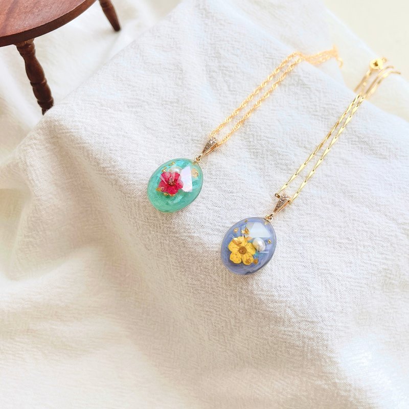 Alice Garden Necklace UV Jewelry - Necklaces - Resin Multicolor