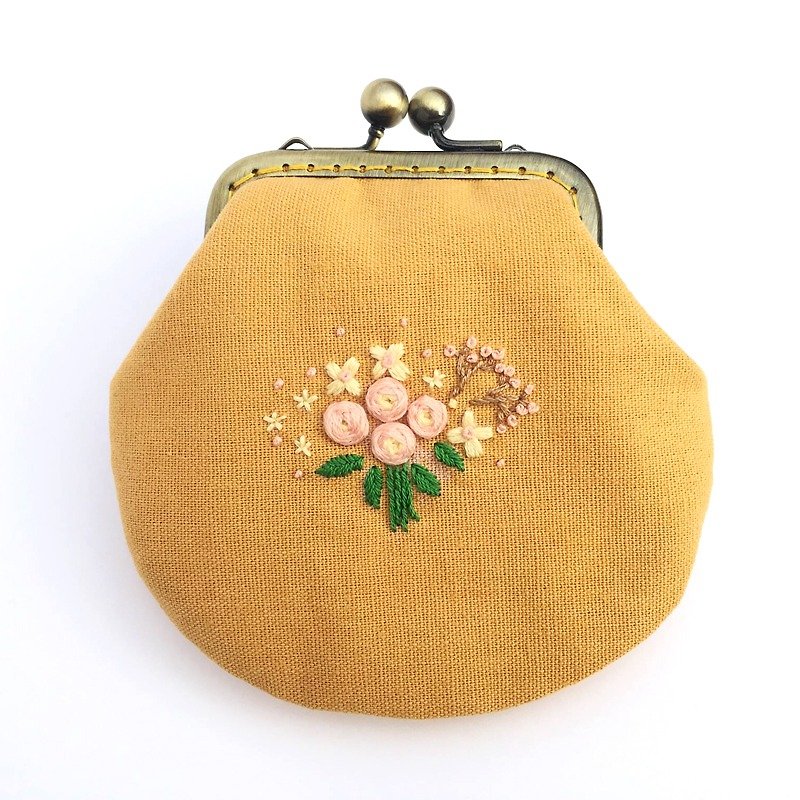 Embroidered flower mouth gold small bag - กระเป๋าใส่เหรียญ - ผ้าฝ้าย/ผ้าลินิน สีส้ม