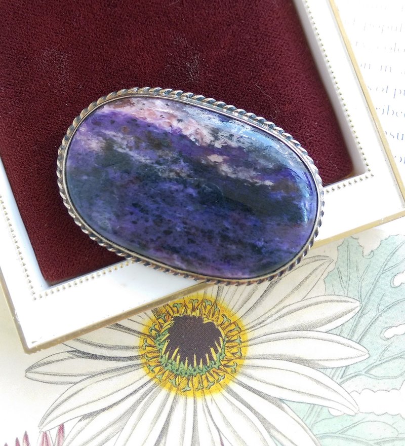 Vintage Jewelry 西洋古董飾品 紫石 復古 手工 別針 - 徽章/別針 - 其他金屬 金色
