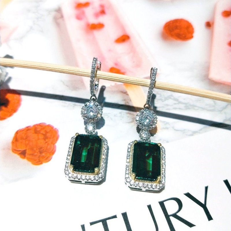 I JEWELRY 奢華貴婦祖母綠寶石閃耀頂級鋯石純銀耳環 附精美禮物 - 耳環/耳夾/耳骨夾 - 純銀 銀色