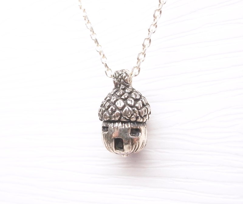 Ermao Silver[Flower and Grass Series─Acorn Little House-Necklace] Silver - Necklaces - Other Metals Silver