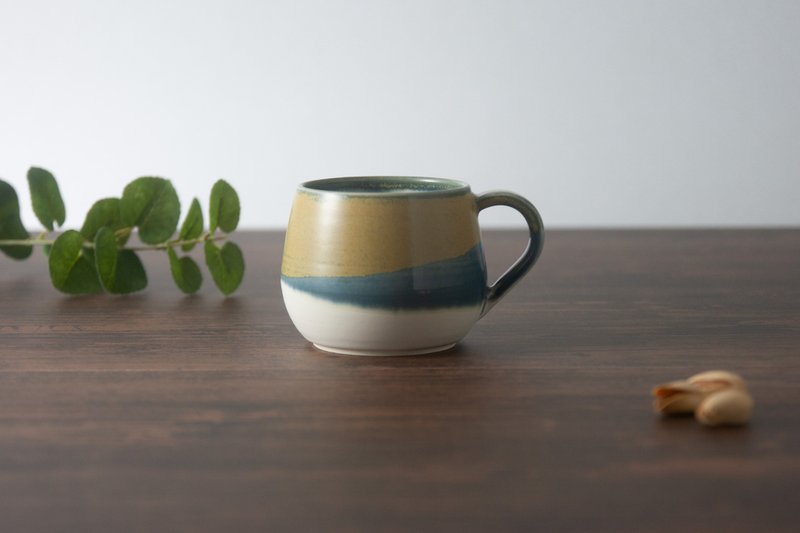 muutos cup (color・Camel yellow) - Cups - Pottery Yellow