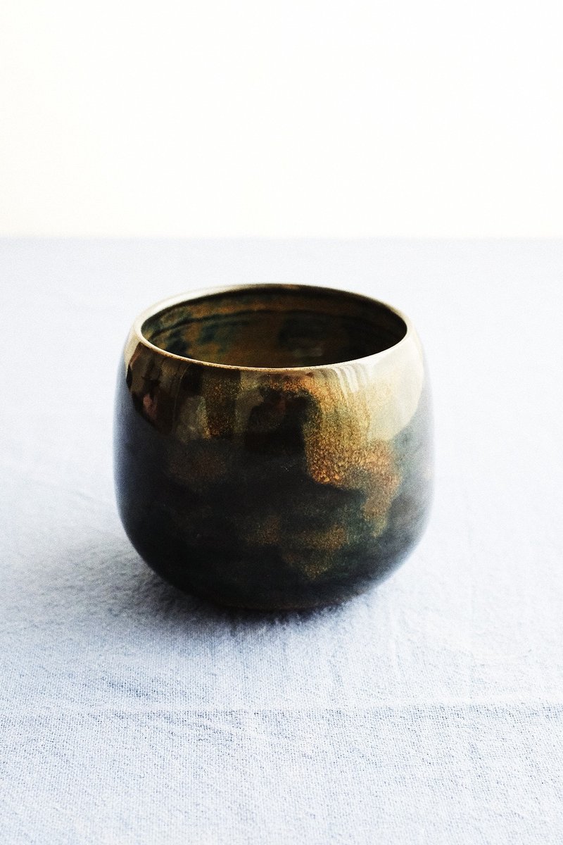 Brown glazed blue ceramic cup - 杯子 - 陶 咖啡色