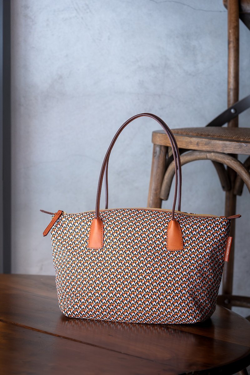 Robertina classic shoulder bag-orange - Messenger Bags & Sling Bags - Other Materials 