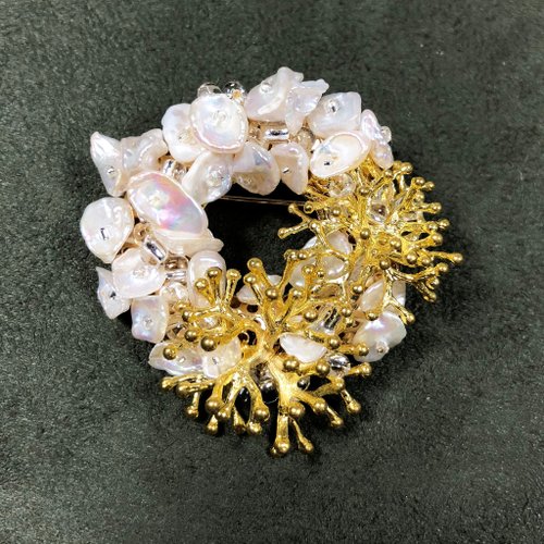 ART COLE 和風半寶石胸針 幻彩珍珠胸針 Wedding 真絲絲巾 珍珠珊瑚胸針