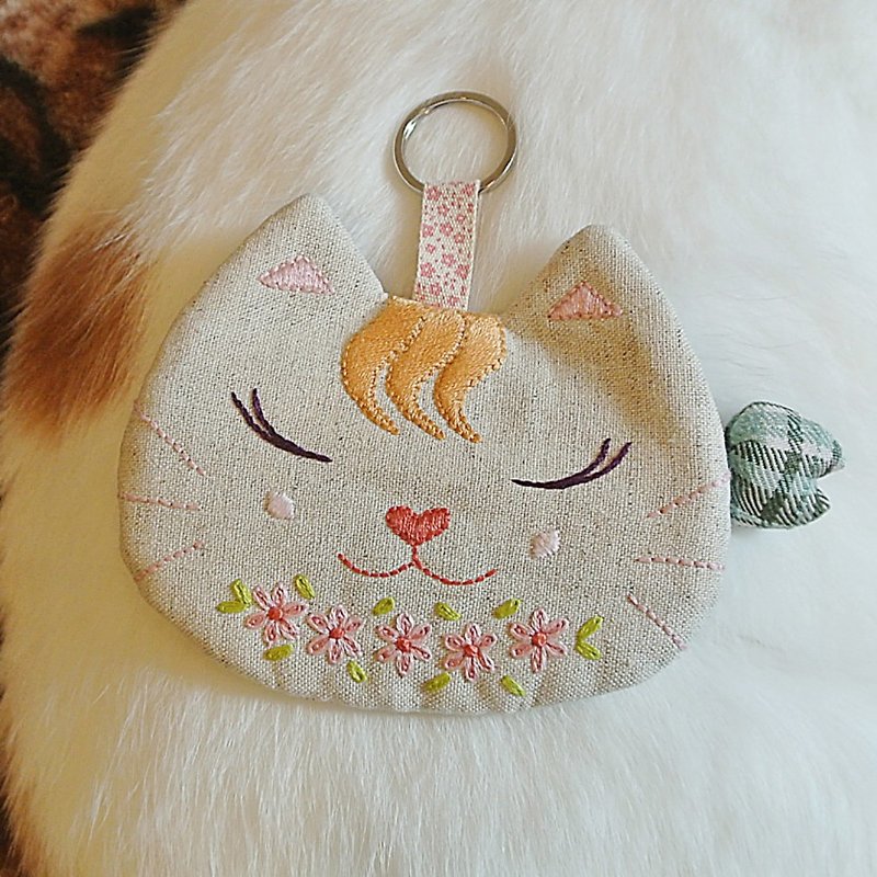 Contemplative の cat girl in the flower _ pure embroidery card set coin purse - Coin Purses - Cotton & Hemp Orange