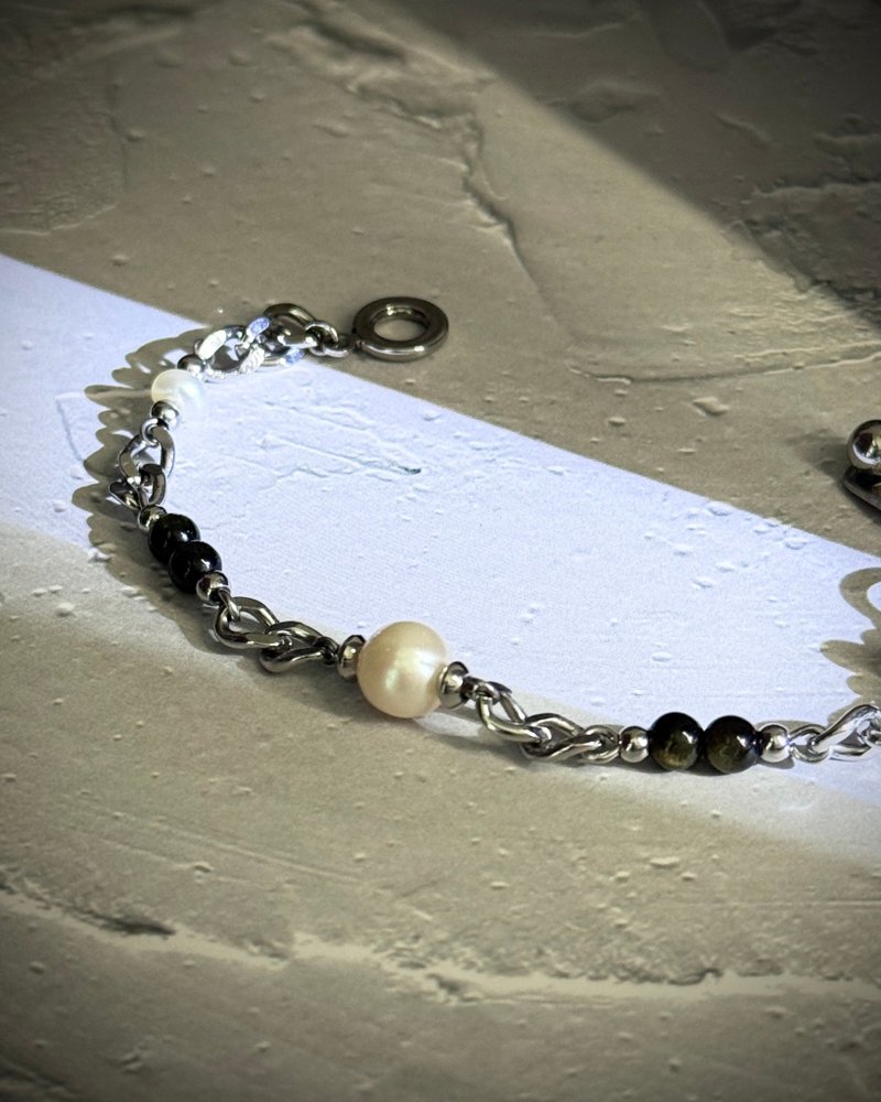 希冀・淡水珍珠中性手鍊 - 醫療鋼配飾/淡水珍珠/金曜石 - 手鍊/手環 - 水晶 