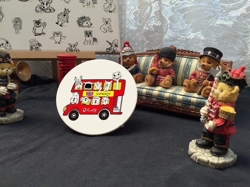 Q Family Original Ceramic Water Coaster-Maohai Double Decker Bus - ที่รองแก้ว - ดินเผา ขาว