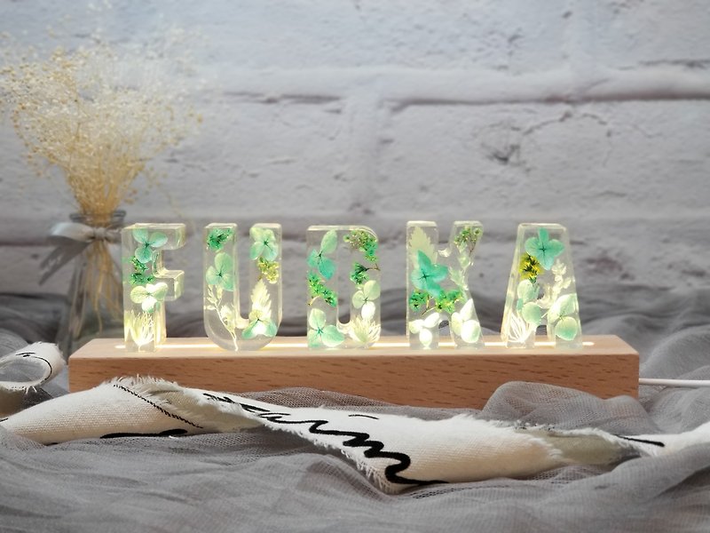 【Green Lake】Customized Real Flower Letter Night Light - Lighting - Resin 
