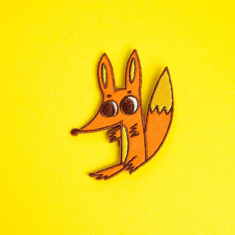Embroidered Brooch / Fox - เข็มกลัด - งานปัก สีส้ม