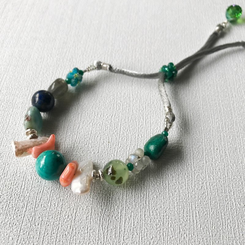 BL-002 spring blooms bracelet mix color stones with silver beads - Bracelets - Jade Blue