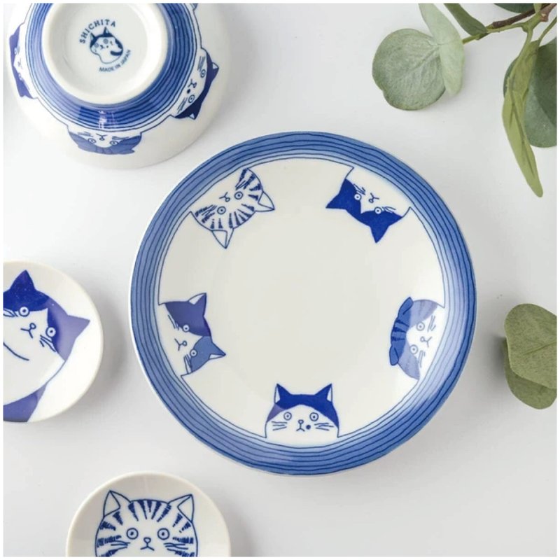 【Christmas Gift】Mino-yaki-Five kinds of cat-dyed dinner plates - จานและถาด - เครื่องลายคราม ขาว