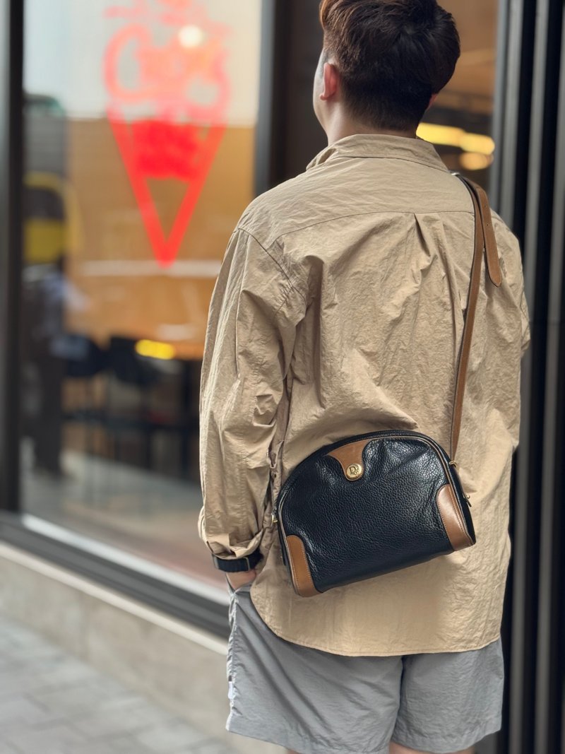 中古正品 Christian Dior 迪奧 真皮 斜背包 古著包 男女適用 - 側背包/斜背包 - 真皮 卡其色