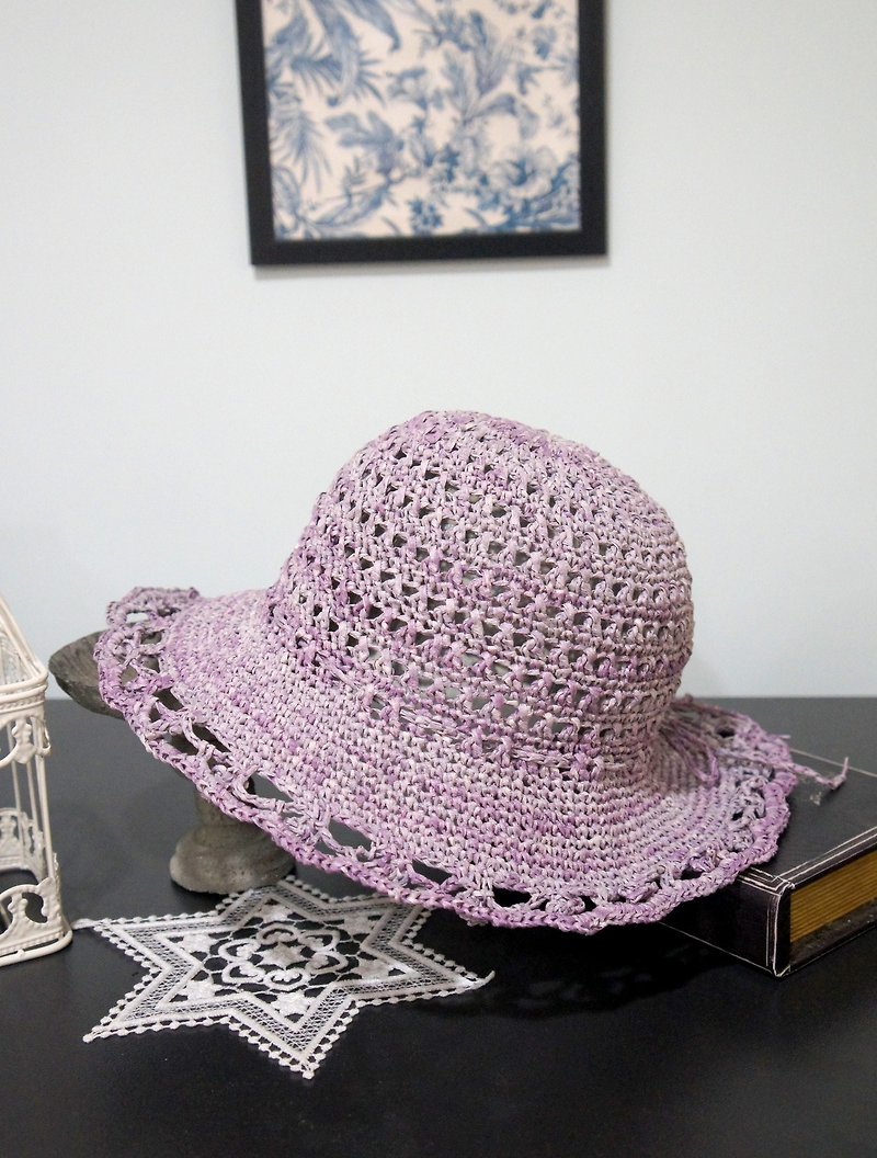 手織りの少し酔った夏の花びらの帽子とつばの広い麦わら帽子（小さな顔の効果の日焼け止め/大人のモデル） - 帽子 - 寄せ植え・花 パープル