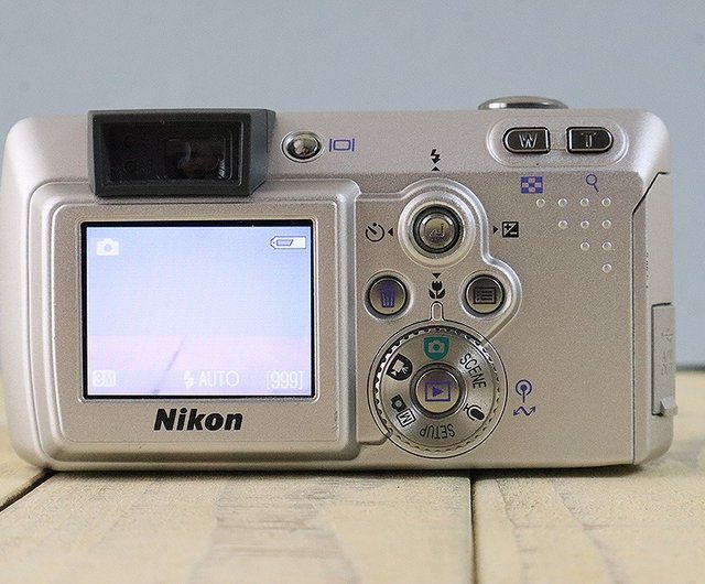 完動品】 Nikon coolpix 3700 コンパクトデジタルカメラ S/N 2007659 P012 - ショップ mi-na カメラ・チェキ  - Pinkoi