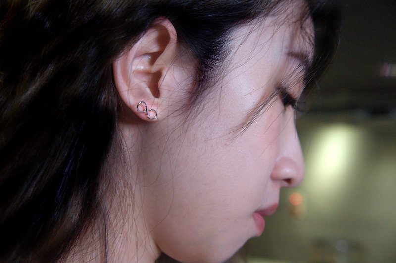 Infinite earrings - Earrings & Clip-ons - Other Metals Yellow