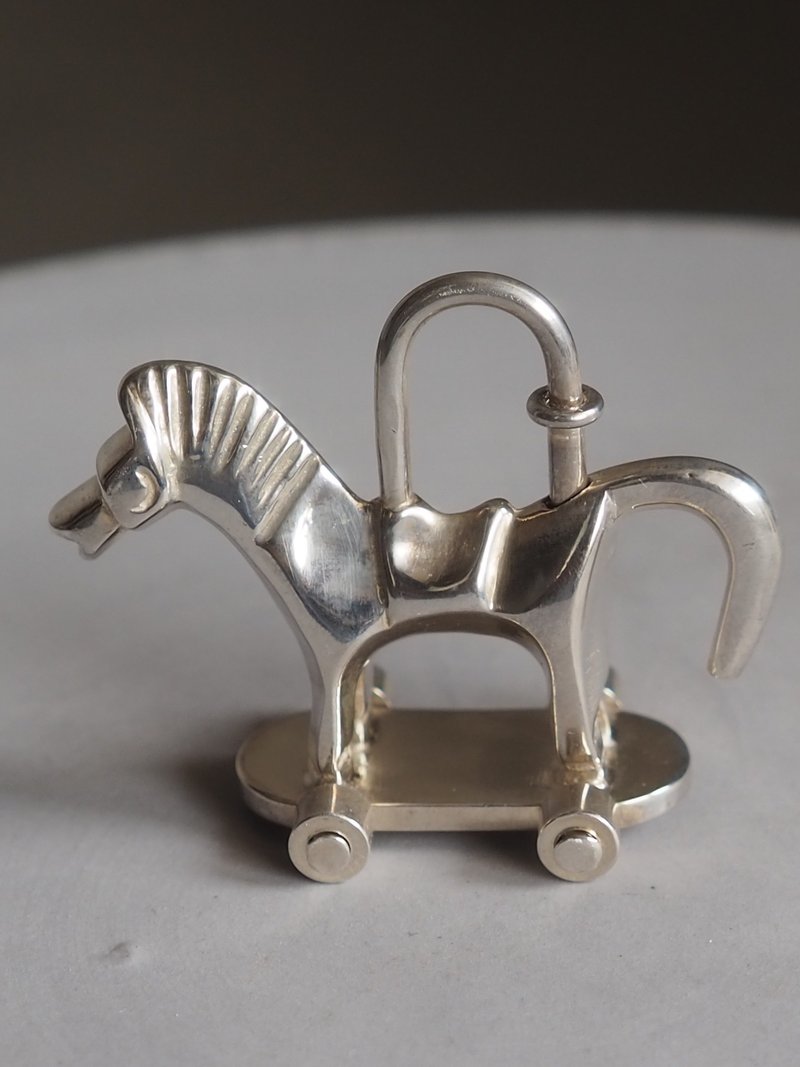 HERMÈS Horse Cadena, 2000 Limited Edition エルメス ホース カデナ 2000年 リミテッドエディション ヴィンテージ - 鑰匙圈/鑰匙包 - 純銀 銀色